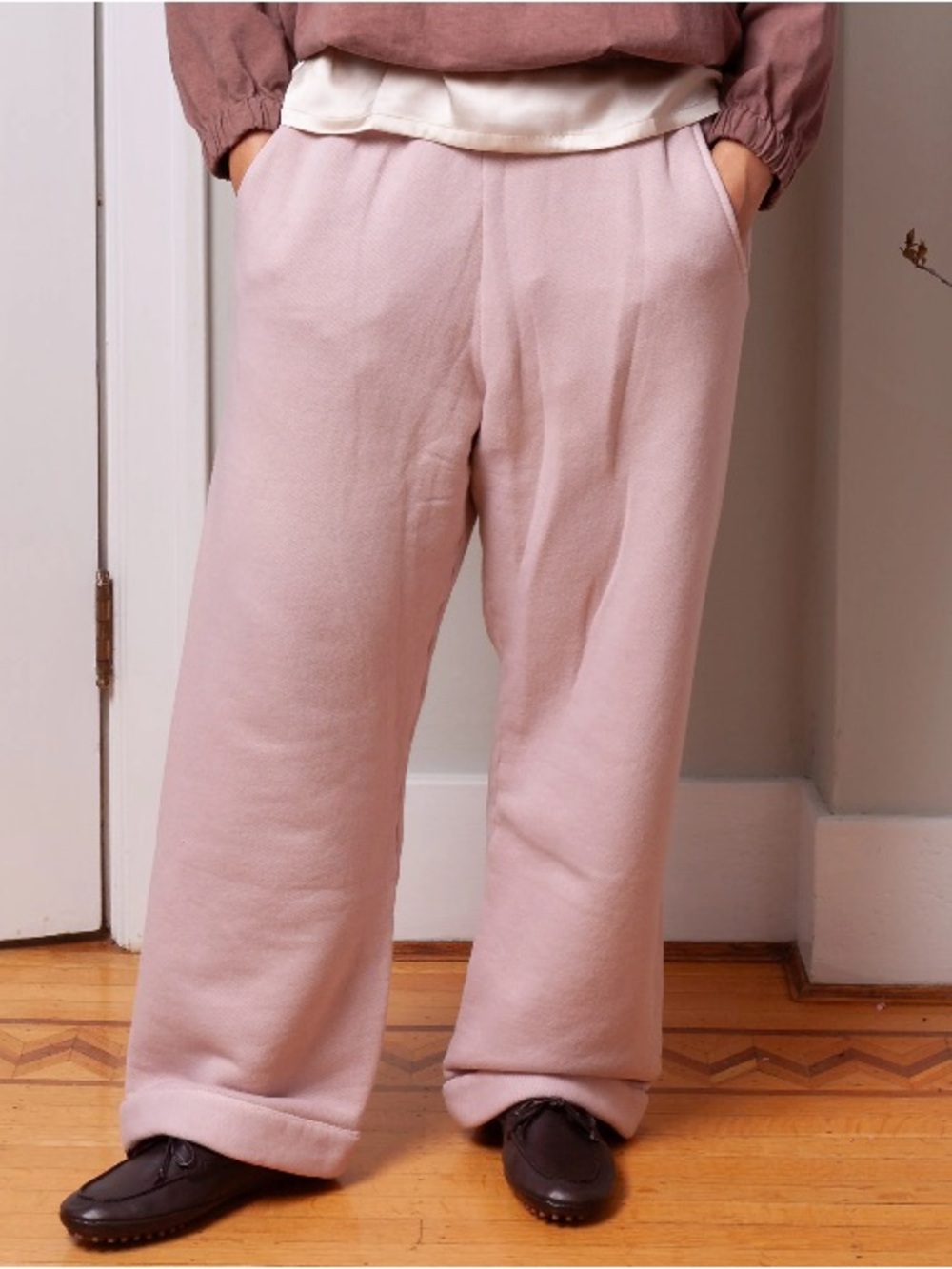 EPL High Rise Slouchy Pale Pink Modern Sweatpants